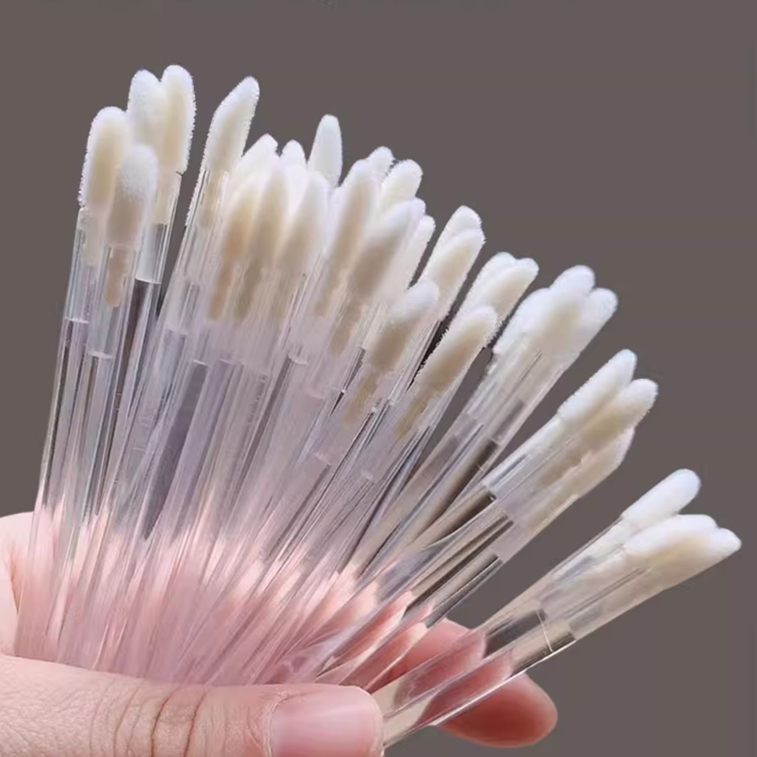 メイクブラシ 繊細タッチ 唇用使い捨てブラシ