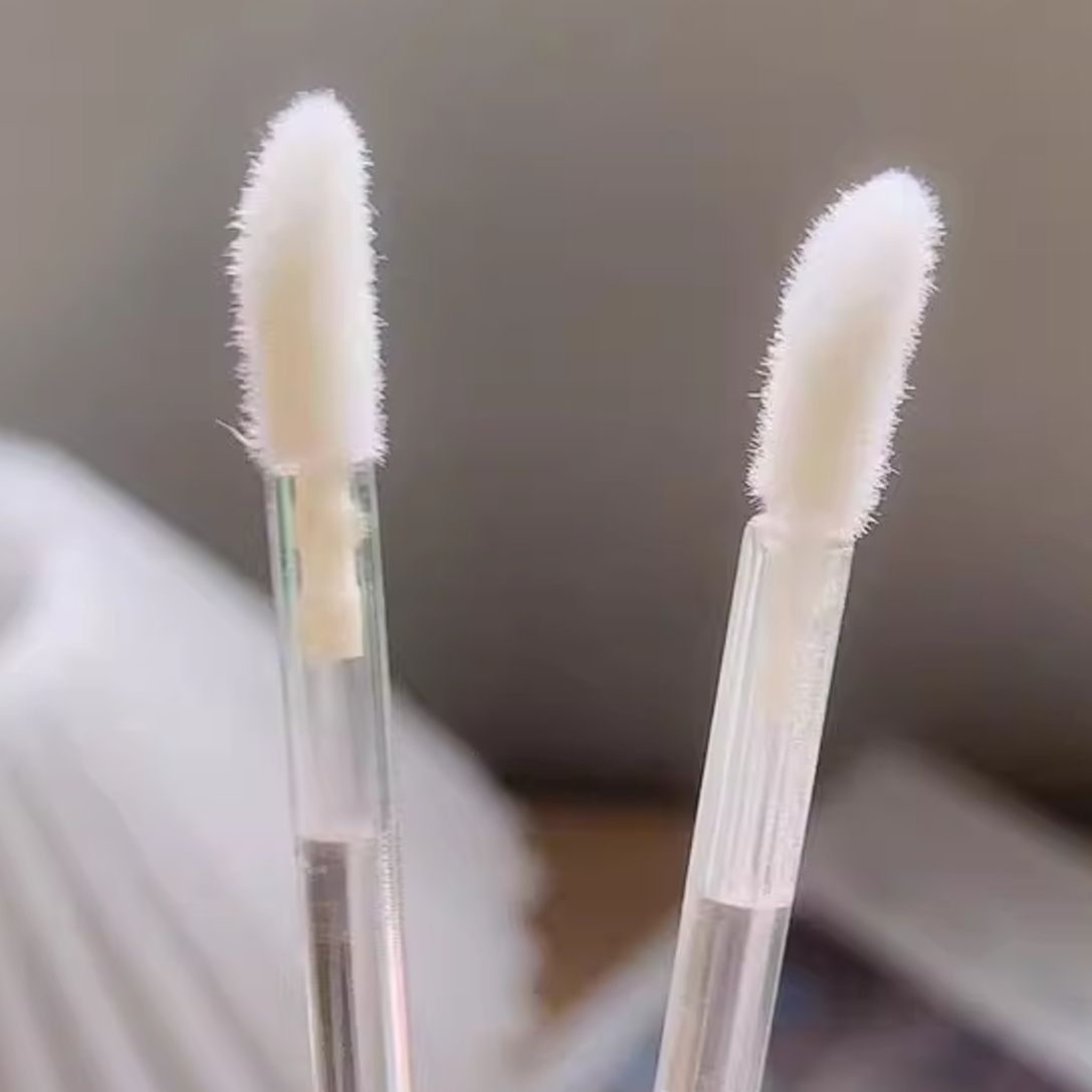 メイクブラシ 繊細タッチ 唇用使い捨てブラシ