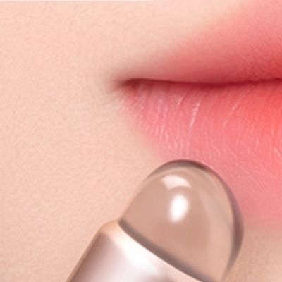 メイクブラシ 水晶玉リップエッセンス