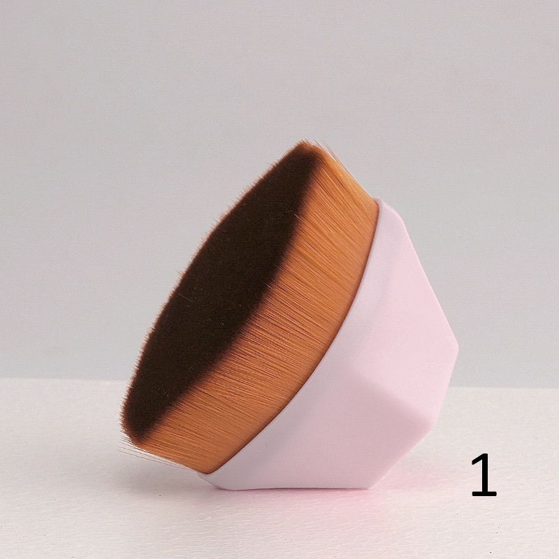 メイクブラシ 多面体型プロ仕様ファンデーション専用ブラシ