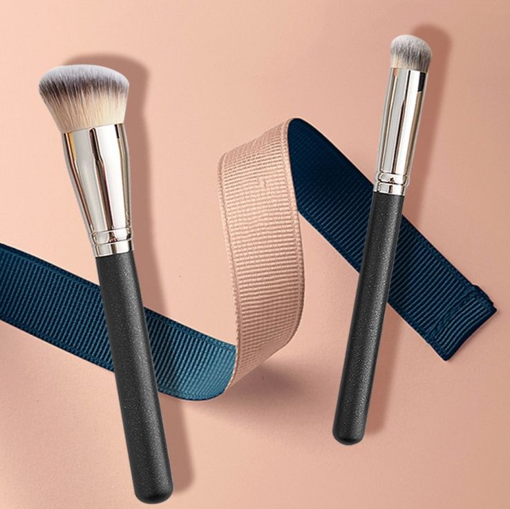 メイクブラシ プロ仕様両端コンシーラーブラシ