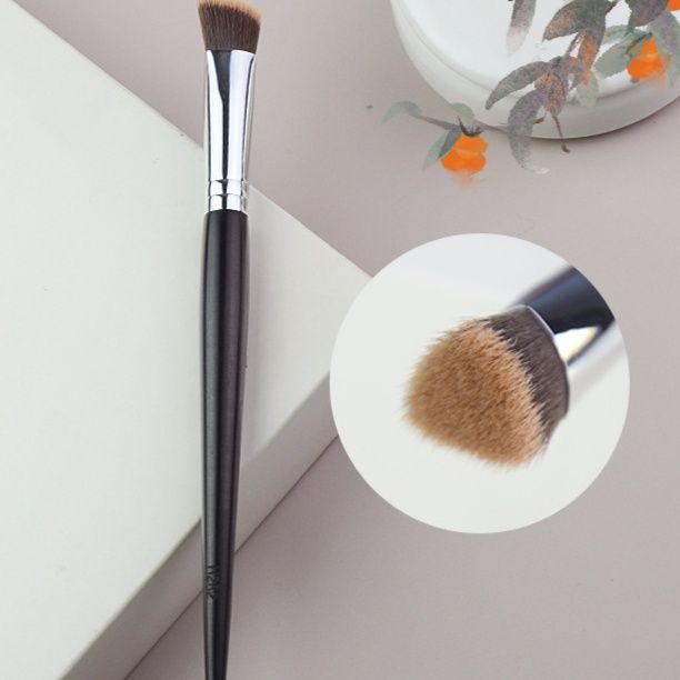 メイクブラシ 三角高光遮瑕刷 匠心伝承シリーズ