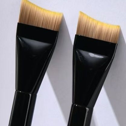 メイクブラシ プロ仕様平型コンシーラー専用ブラシ