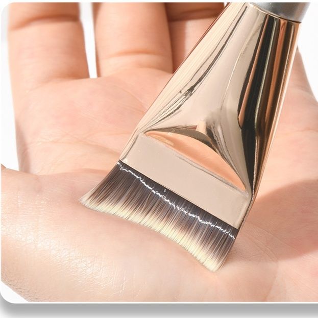 メイクブラシ プロ仕様平型コンシーラー専用ブラシ