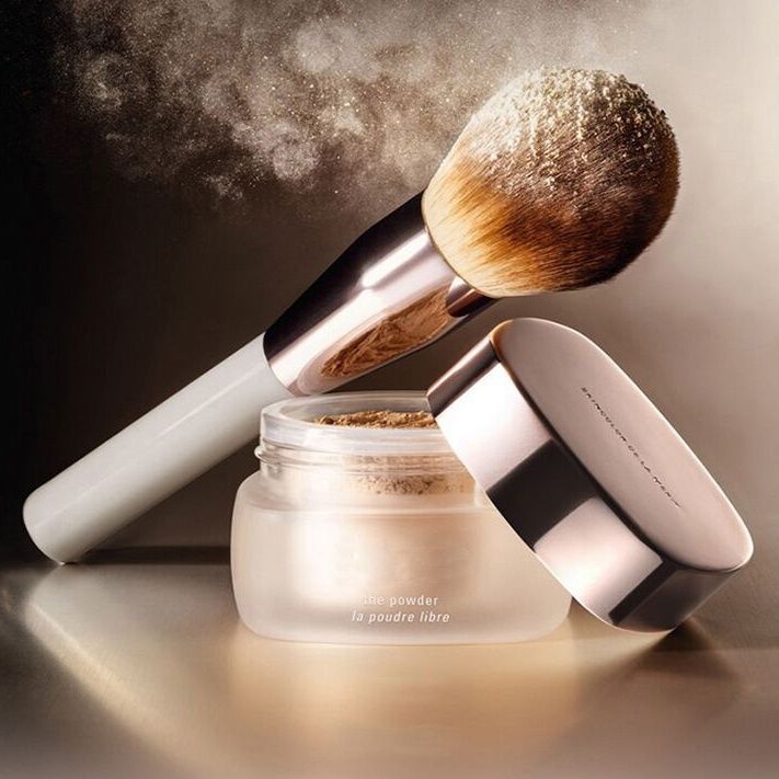 メイクブラシ ふんわり丸型チークブラシ 極上肌仕上げ