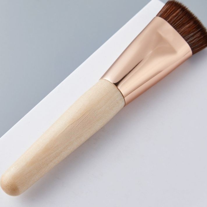 メイクブラシ 平頭型人造繊維チークブラシ