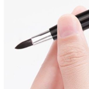 メイクブラシ 伸縮式リップブラシ 精密描画タイプ