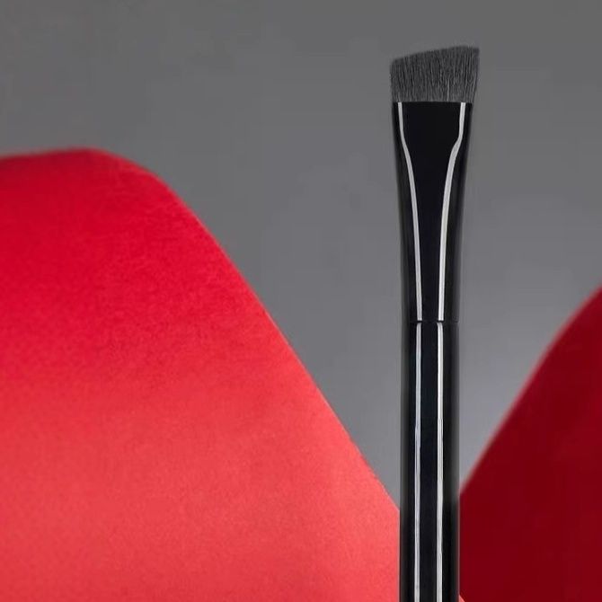 メイクブラシ 天然動物毛アイシャドウ用メイクブラシ