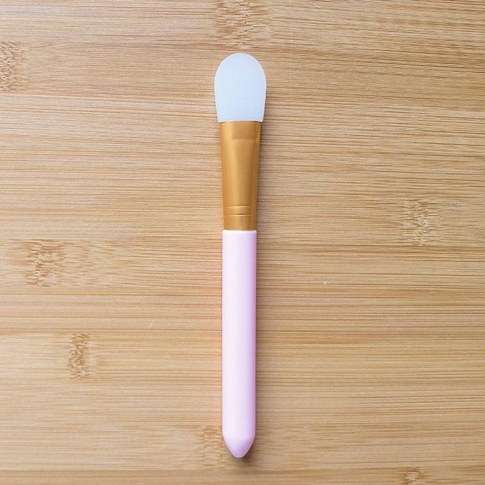 メイクブラシ 柔らか毛先のパステル調コンシーラーブラシ