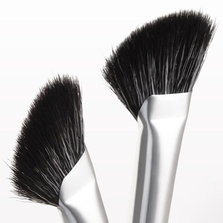 メイクブラシファンデーション 斜めカット立体造形メイクブラシ