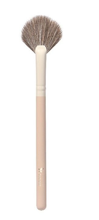 メイクブラシ ふんわり扇形アイシャドウブラシ