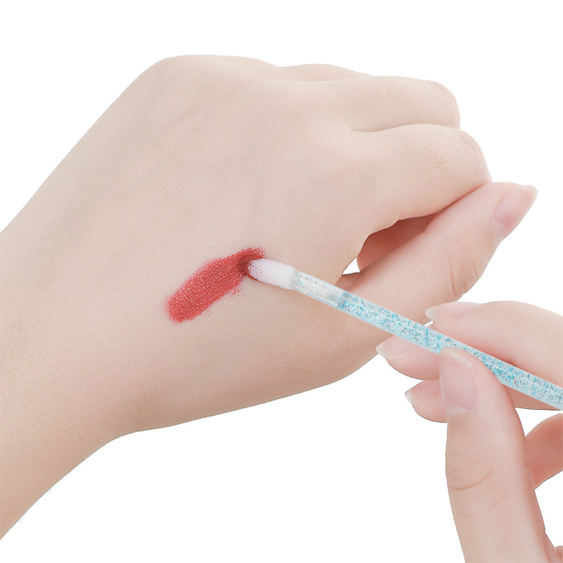 メイクブラシ きらめきグリッター入りリップブラシ