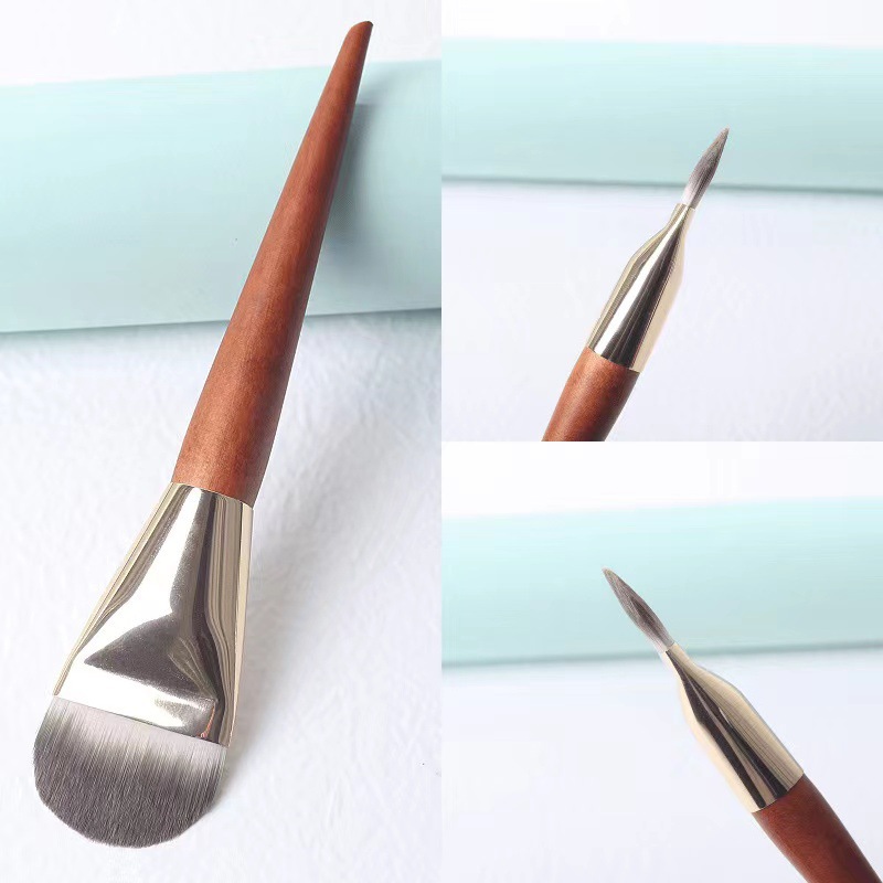 メイクブラシ 薄塗り仕上げ舌型ファンデーションブラシ