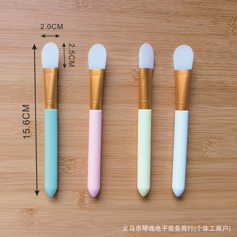 メイクブラシ 柔らか毛先のパステル調コンシーラーブラシ