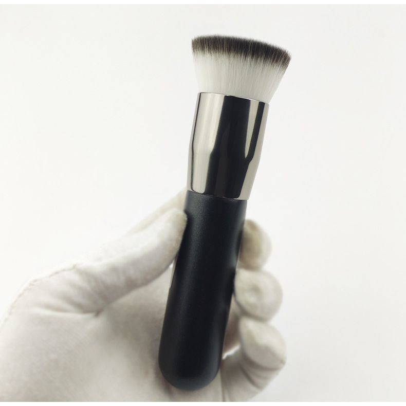 メイクブラシ 斜めカット平型ファンデーションブラシ