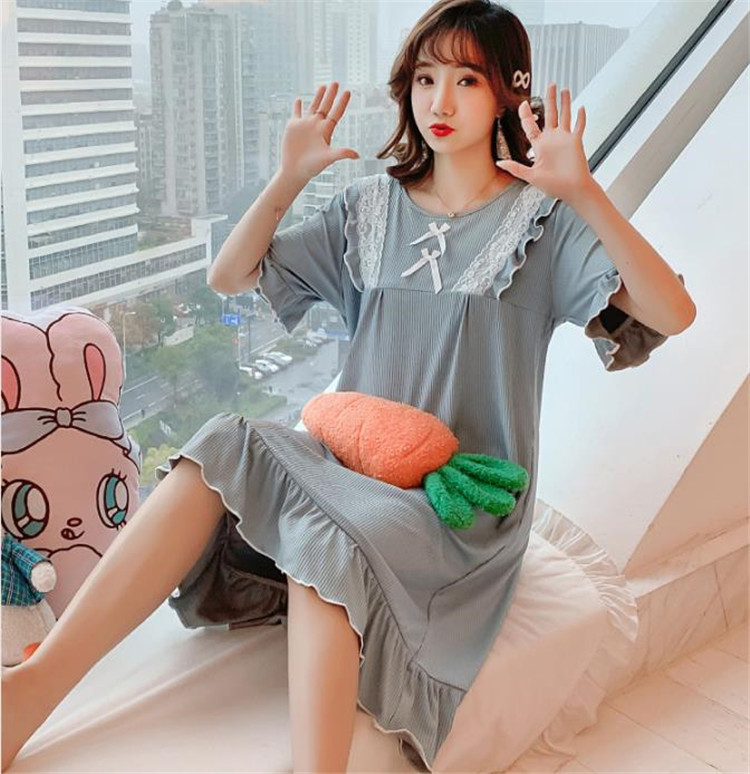 ブラトップ 胸元パッド付き薄手半袖ワンピース 夏用妊婦服寝間着