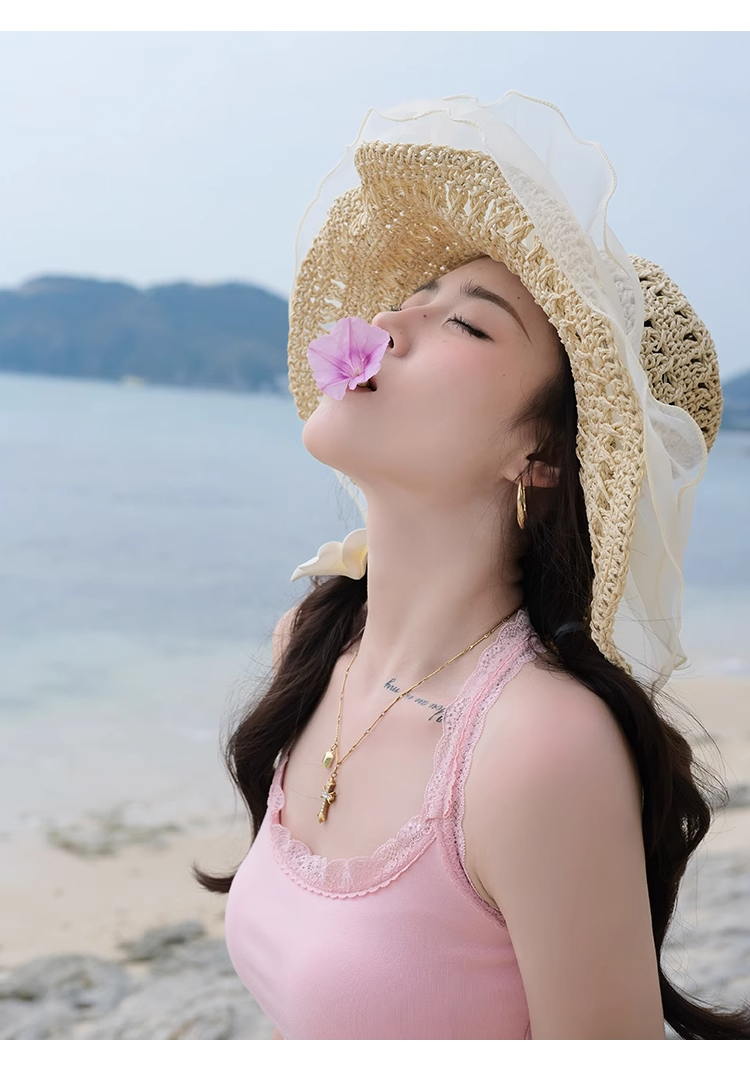 ブラトップ レース飾り付きホルターネックブラトップ
