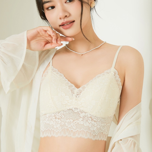 優美なレース付きブラトップ