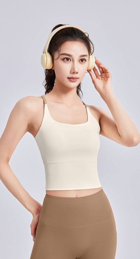 ブラトップ なめらか美胸ブラトップタンクトップ