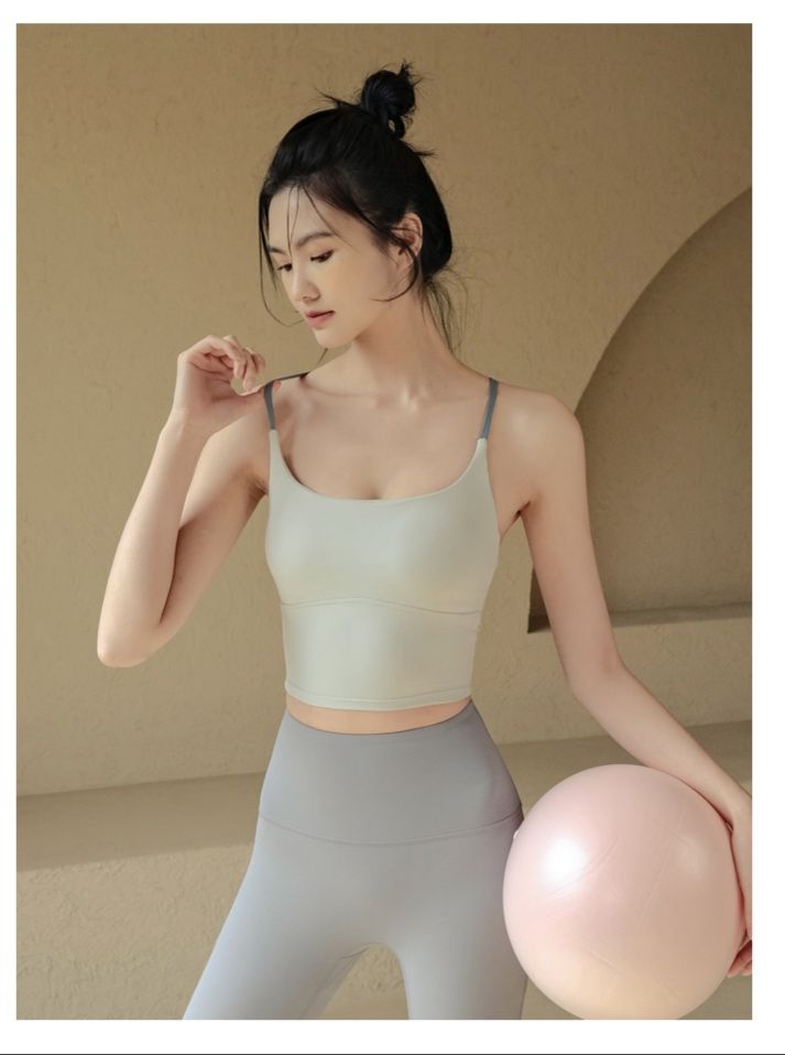 ブラトップ しなやか美胸キャミソール