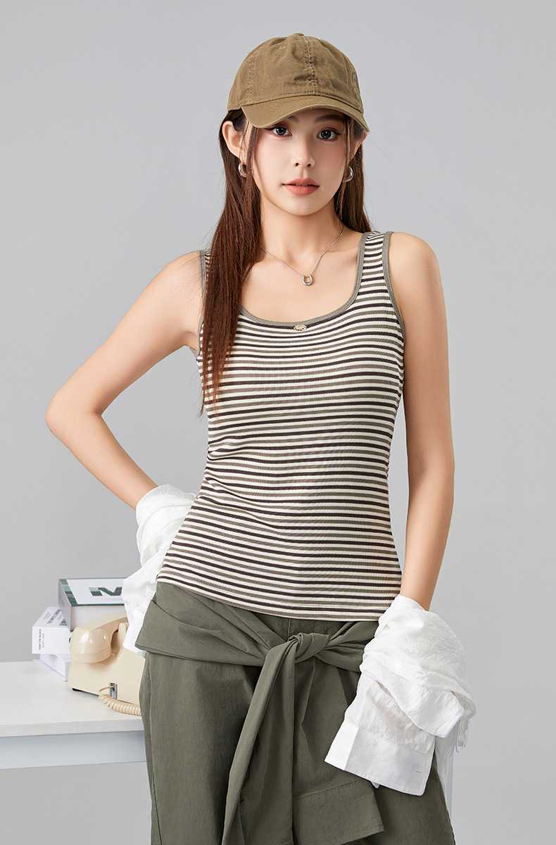 ブラトップ すっきり着やせ ボーダーリブタンクトップ