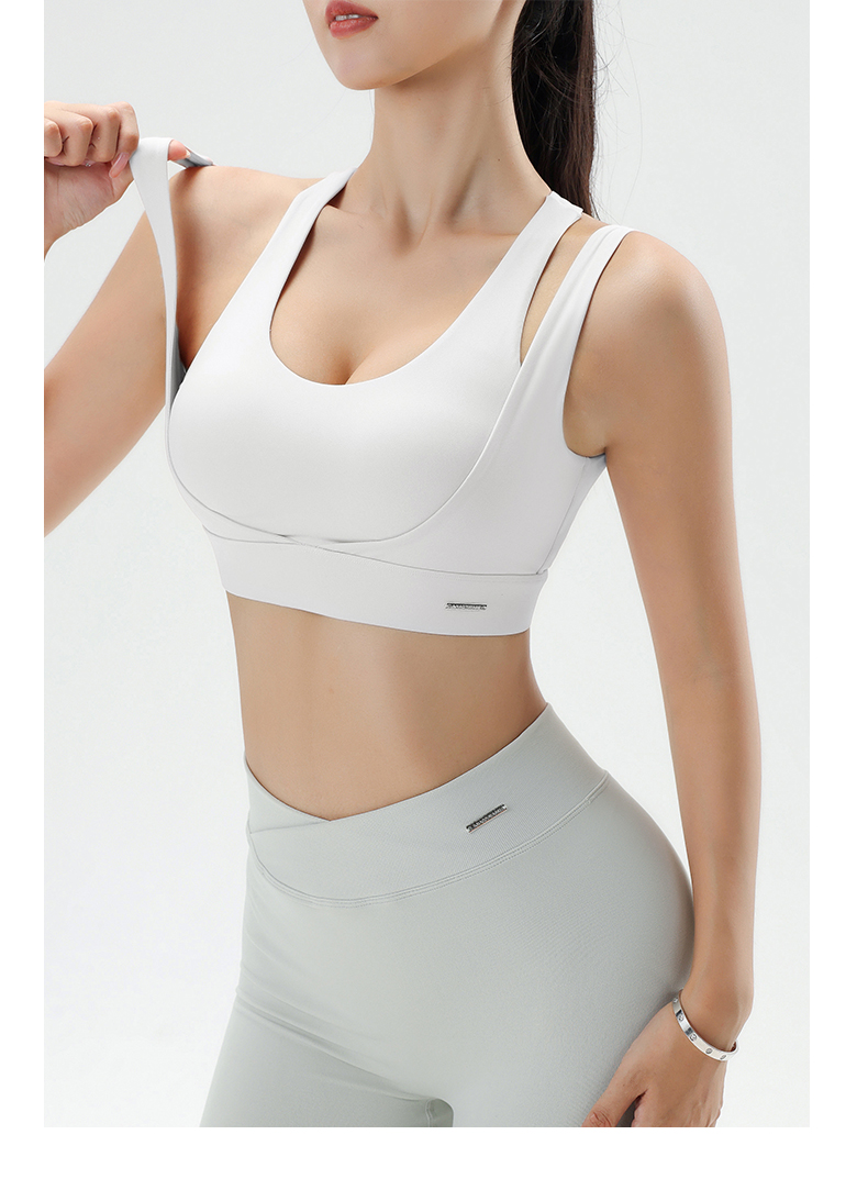 ブラトップ やさしく包む二重肩紐ブラトップ