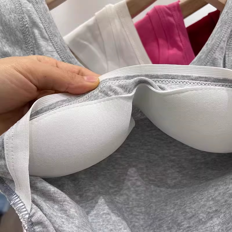 シンプル楽ちんブラトップ
