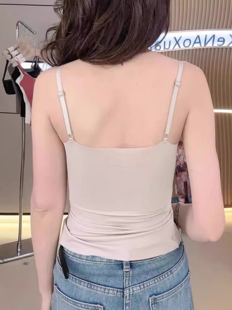ブラトップ なめらか美姿勢キャミソール