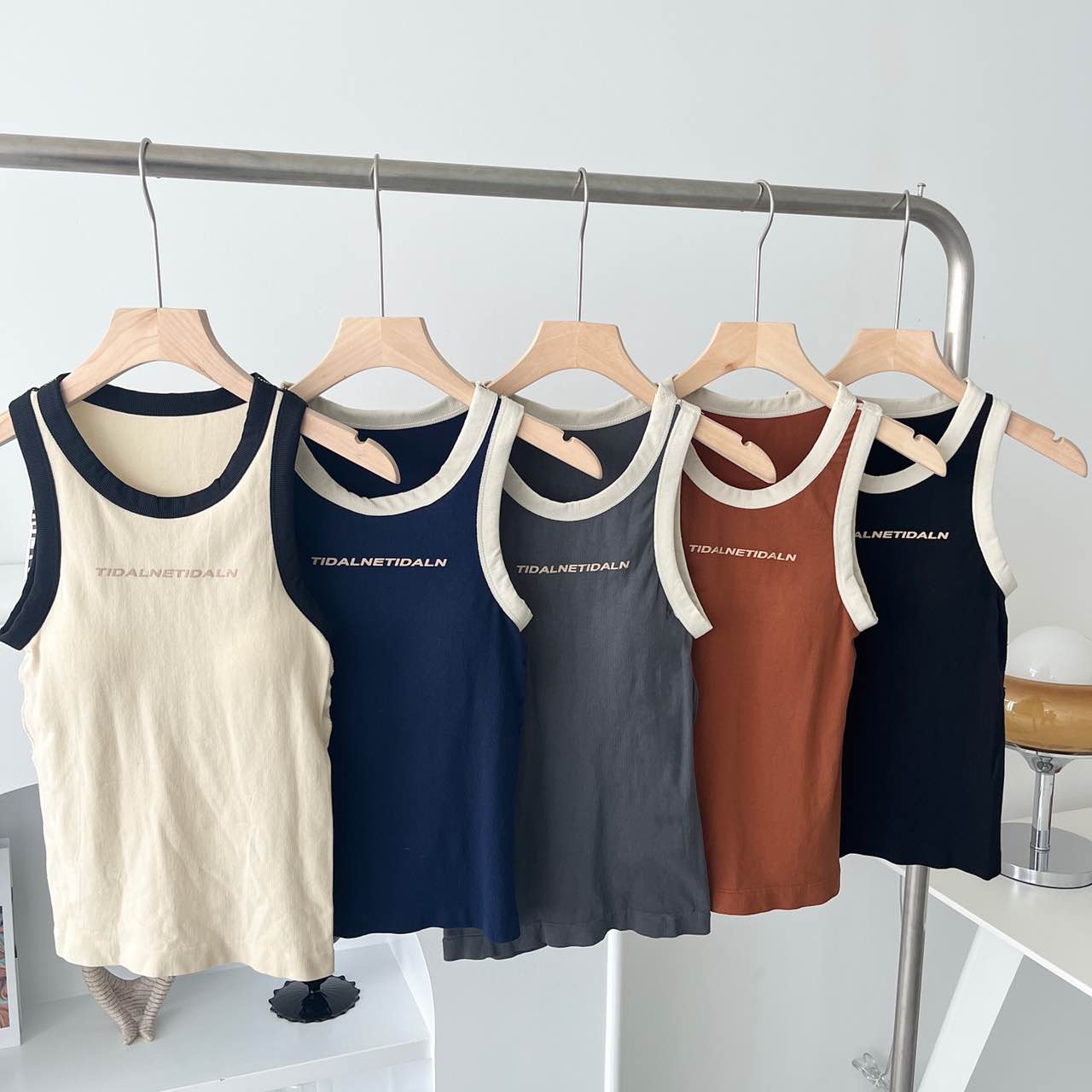 ブラトップタンクトップ クール コントラスト