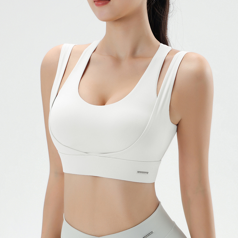 ブラトップ やさしく包む二重肩紐ブラトップ