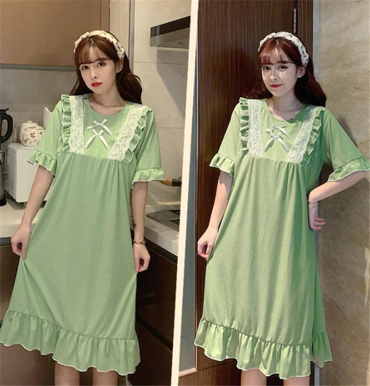 ブラトップ 胸元パッド付き薄手半袖ワンピース 夏用妊婦服寝間着