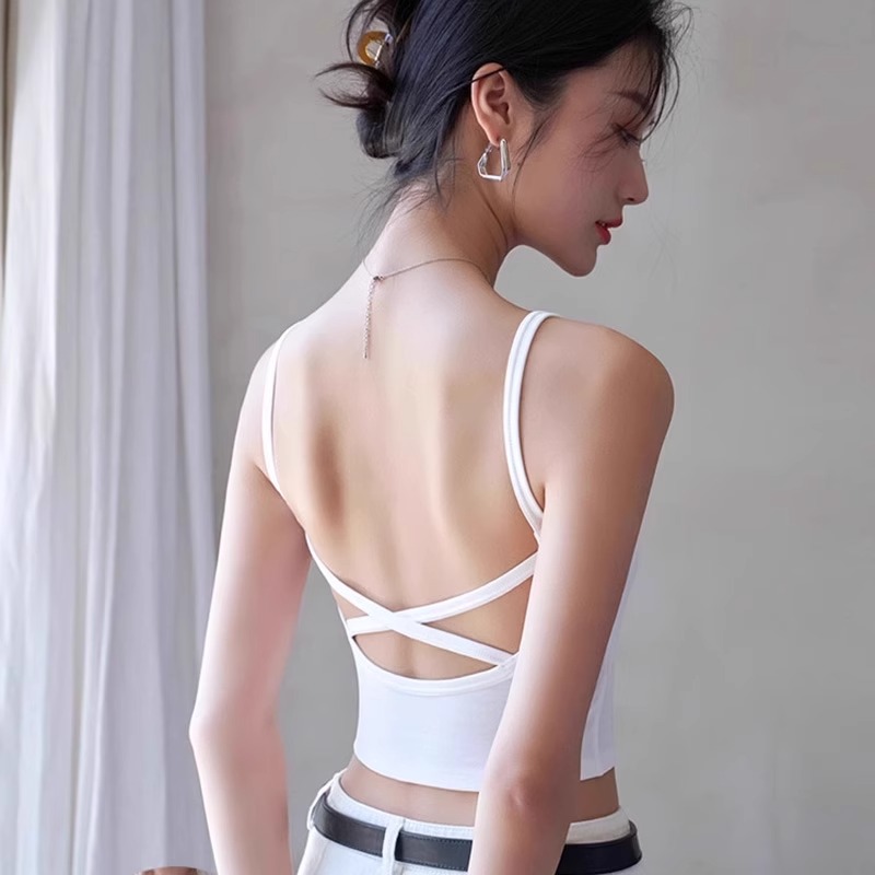 楽ちん美胸パッド付きブラトップ
