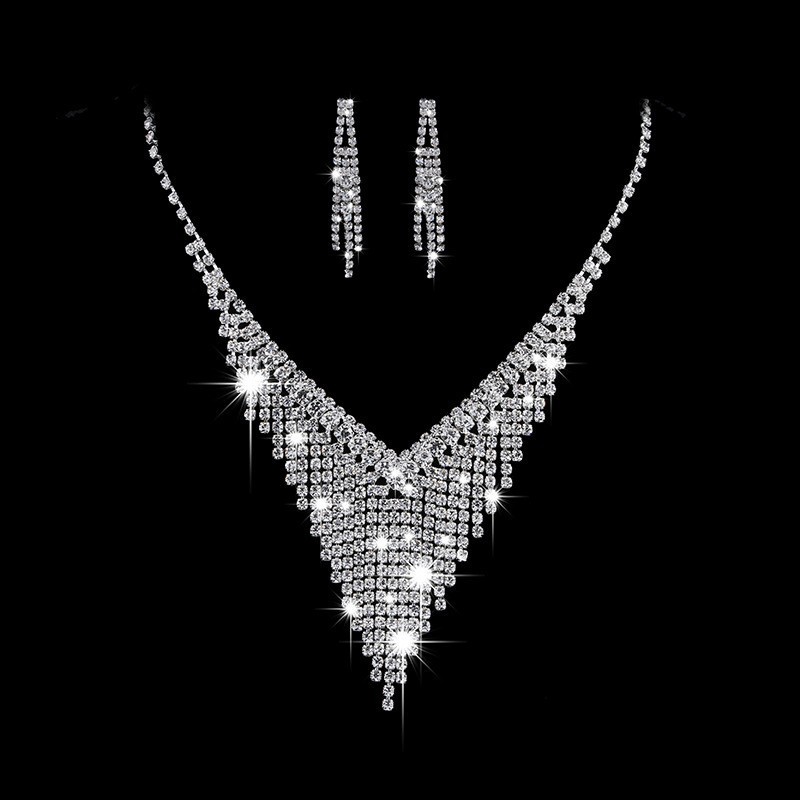 https://fulmo-img-server.com/bridalgleam/013abbb7-00ca-4eca-a86d-ec0816338b59.jpg