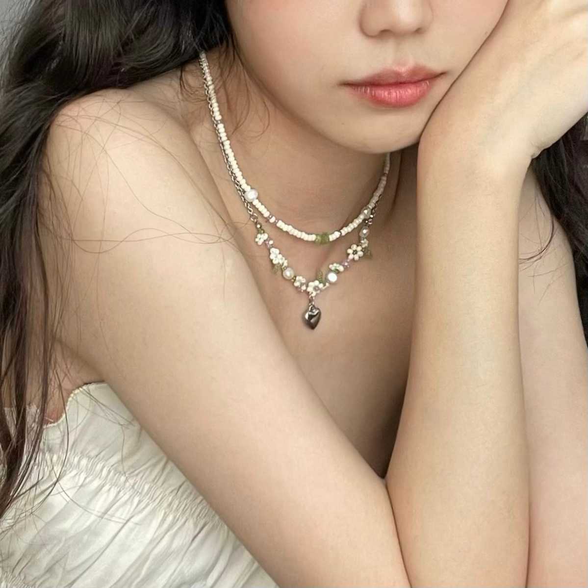 結婚式 アクセサリー 小花モチーフ パール調ネックレス