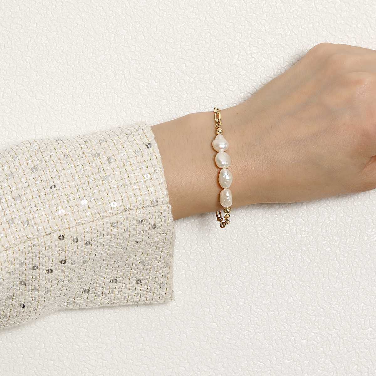 結婚式 アクセサリー 淡水真珠の優美ブレスレット