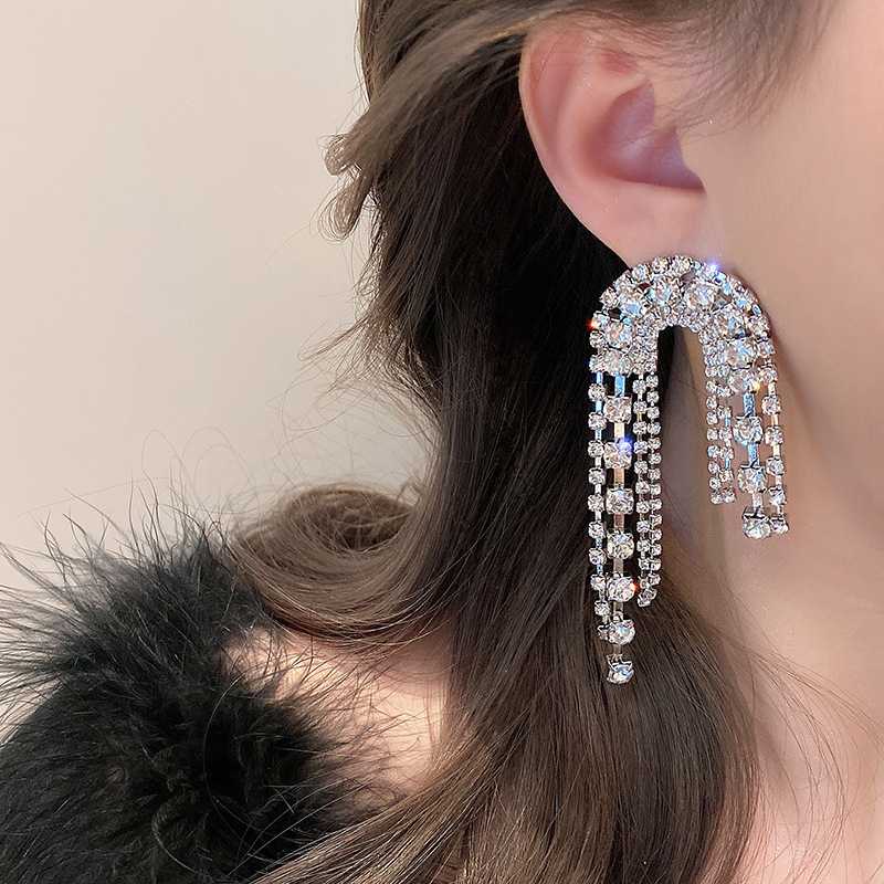 結婚式 アクセサリー 優美なシャンデリアドレープピアス