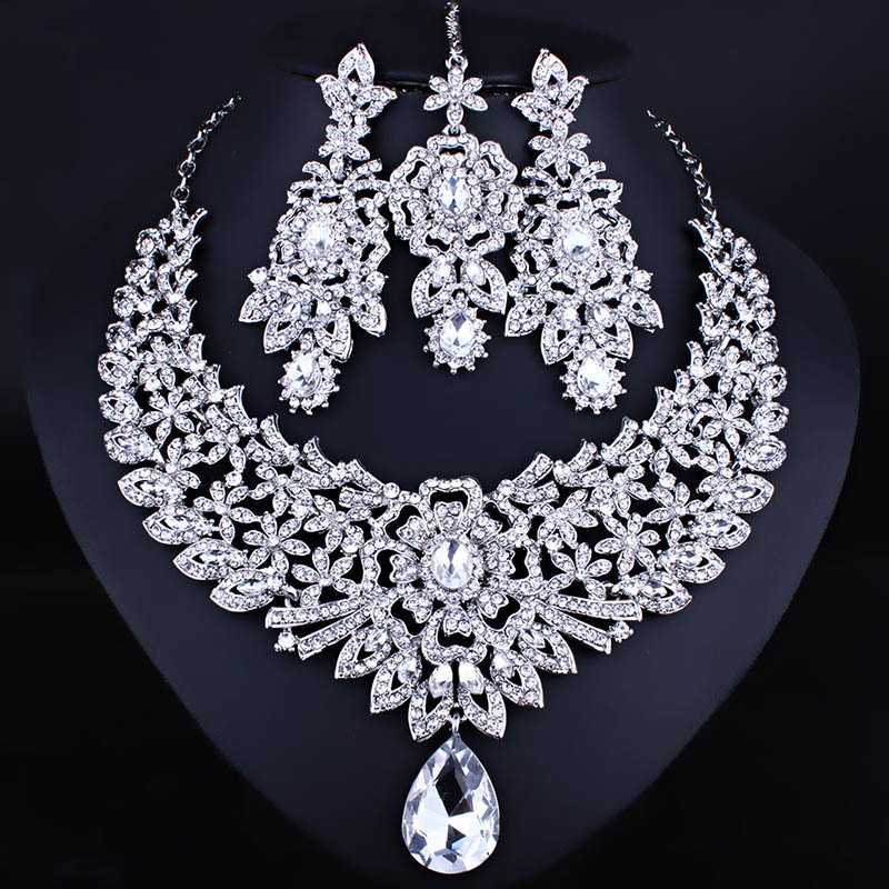 https://fulmo-img-server.com/bridalgleam/1756440150629_rrt9kvfk_18ndlit1.jpeg