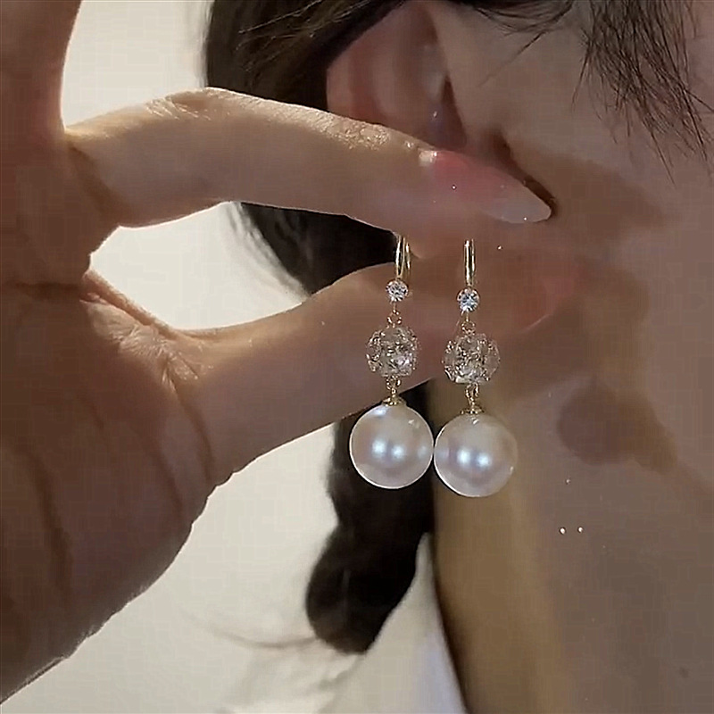結婚式 アクセサリー きらめき真珠のドロップピアス