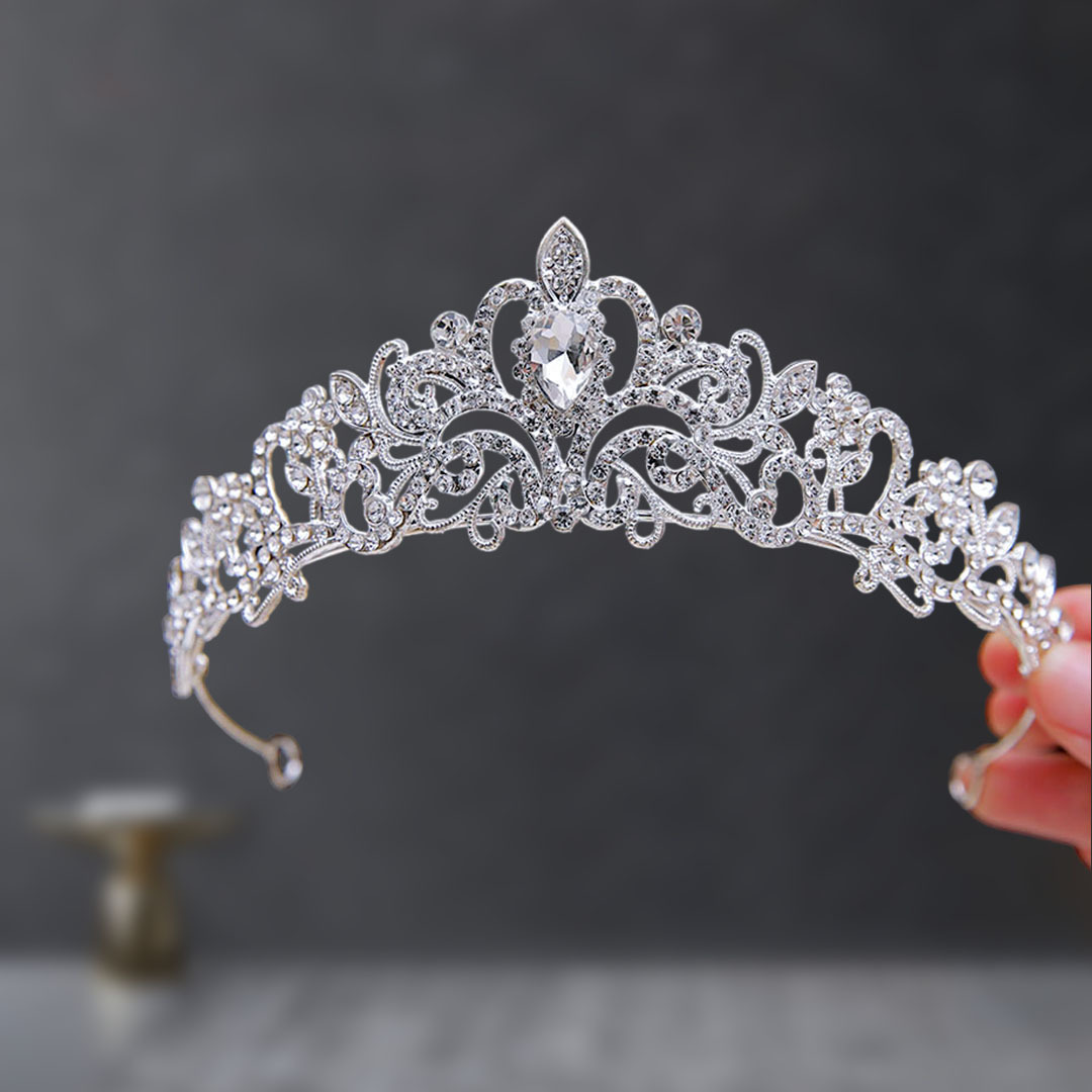 https://fulmo-img-server.com/bridalgleam/1f510f33-93cd-41ce-8cbb-b5a062d610f1.jpg
