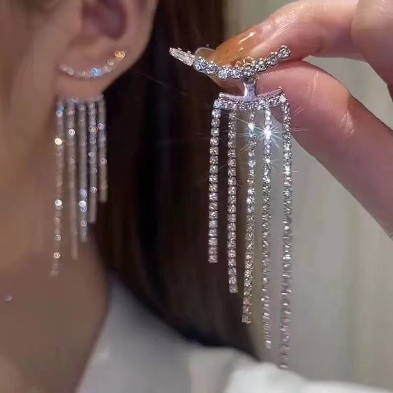 結婚式 アクセサリー 優雅な流星シャワーイヤリング