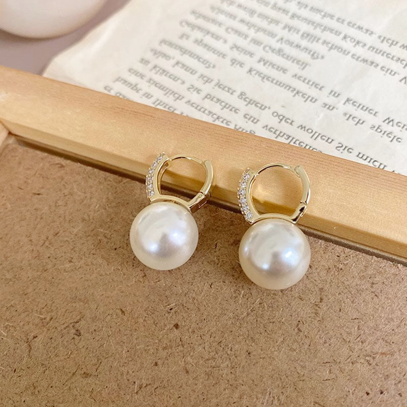 結婚式 アクセサリー 艶やか真珠のクリスタルピアス