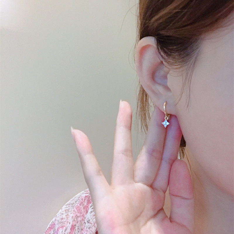 結婚式 アクセサリー 小花モチーフ フープピアス
