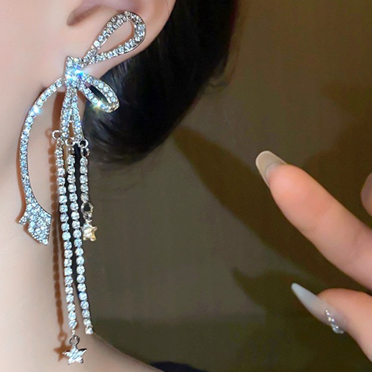 結婚式 アクセサリー 流星リボンの煌めきピアス