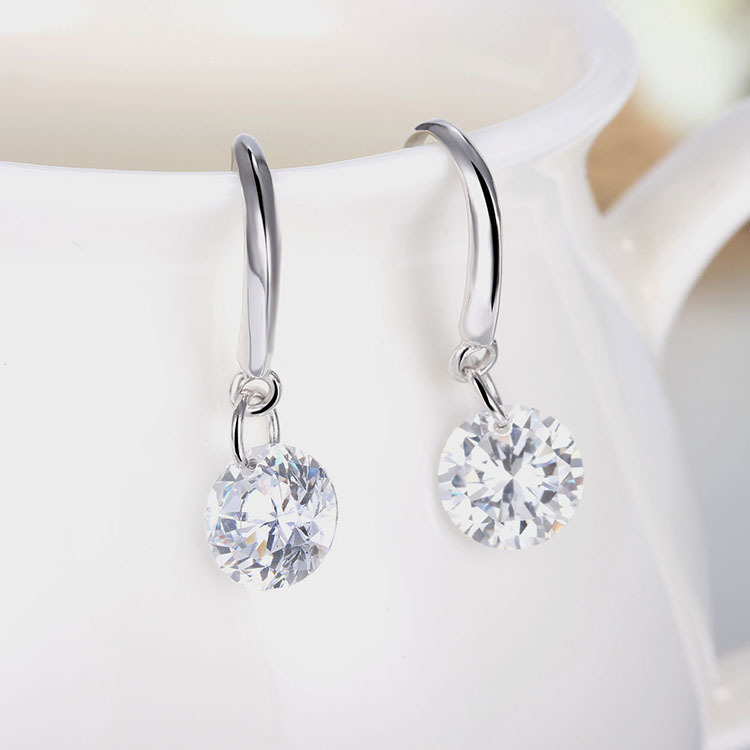 結婚式 アクセサリー 清楚な一粒揺れるピアス
