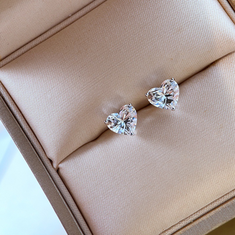結婚式 アクセサリー 煌めきハートピアス