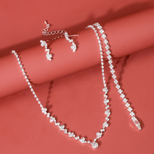 https://fulmo-img-server.com/bridalgleam/829c5691-6d05-4b2e-8fa2-bfa64ab43c71.jpg