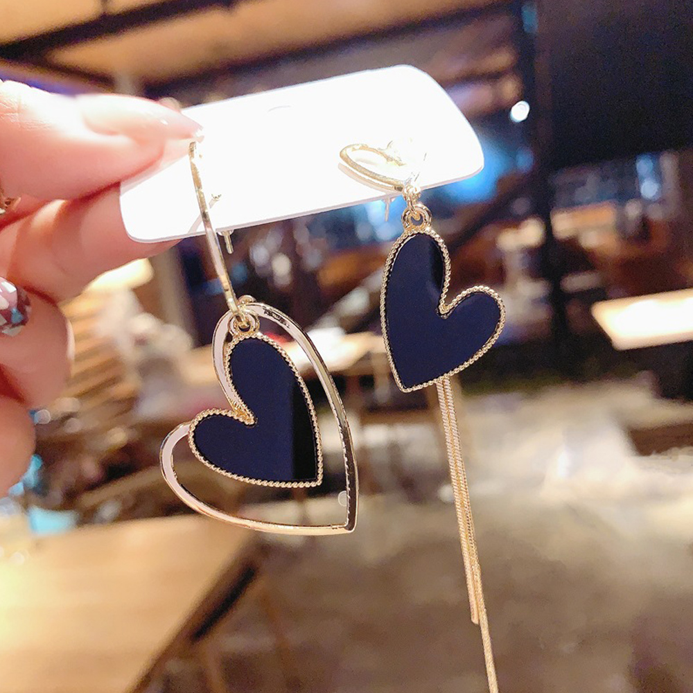 結婚式 アクセサリー 左右非対称ハートピアス 揺れる女性用ピアス