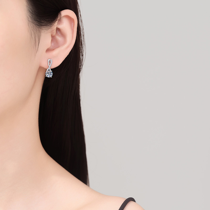 結婚式 アクセサリー 煌めき優美な結晶ピアス