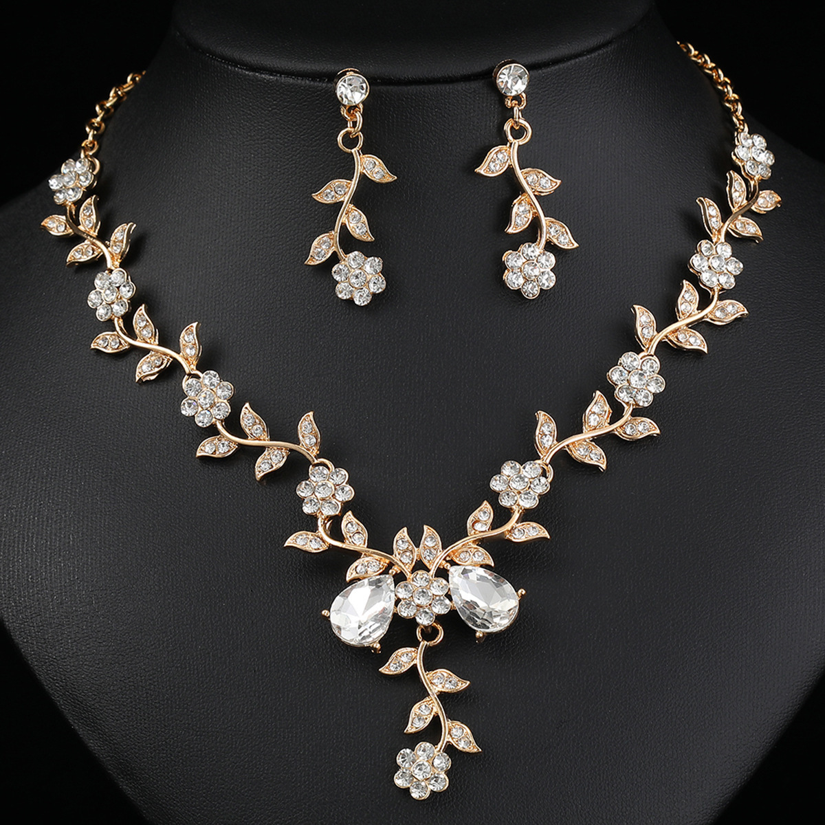 https://fulmo-img-server.com/bridalgleam/9980daa9-53ec-441f-846c-b49ead76967a.jpg