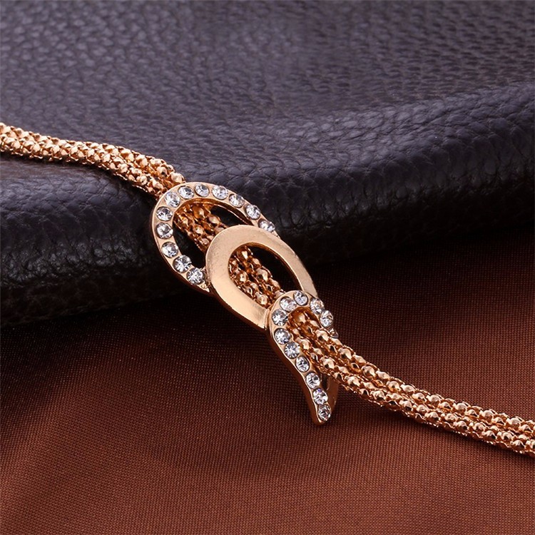 https://fulmo-img-server.com/bridalgleam/9995976f-7a27-4dd9-9c52-365ef24868e1.jpg
